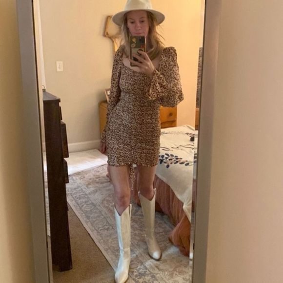 O. Vianca Animal Print Ruched Long Sleeve Mini Dress Size Small. - Picture 1 of 15